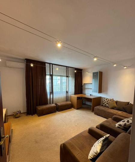 Apartament 3 camere de închiriat – Vitan, proaspăt renovat, 2 băi, mobilat