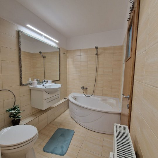 Apartament spațios 2 camere, decomandat, etaj 5 – Arena Națională