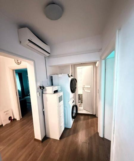 Apartament 3 camere, decomandat, Nerva Traian