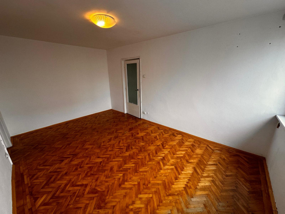 Apartament 3 camere, în zona Vatra Luminoasă – Iancului