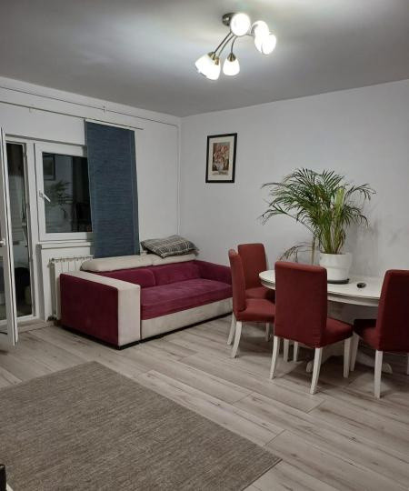 Apartament 4 camere, decomandat, Nerva Traian