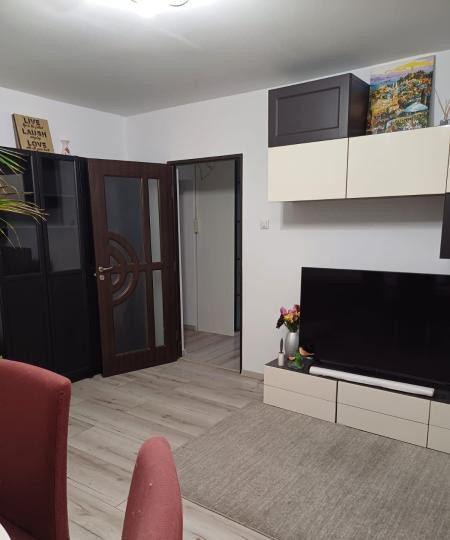 Apartament 4 camere, decomandat, Nerva Traian