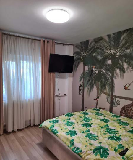 Apartament 3 camere, decomandat, Unirii - Piața Alba Iulia