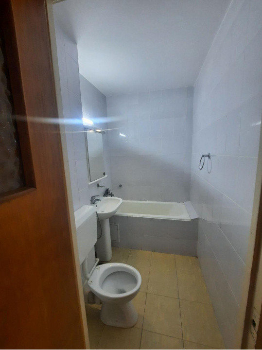 Apartament 2 camere, decomandat, Titan