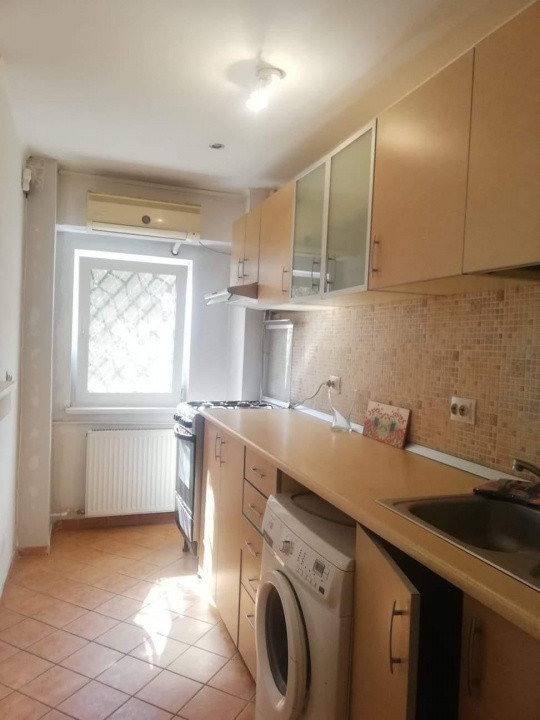 Garsonieră decomandata – Timpuri Noi, metrou 4 min