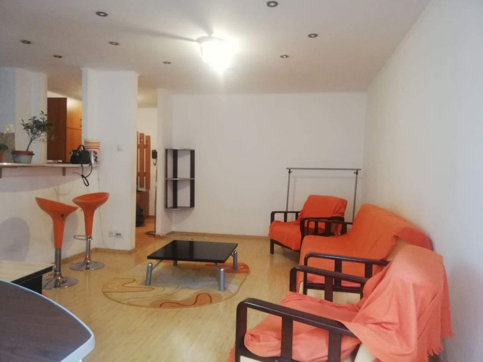 Garsonieră decomandata – Timpuri Noi, metrou 4 min