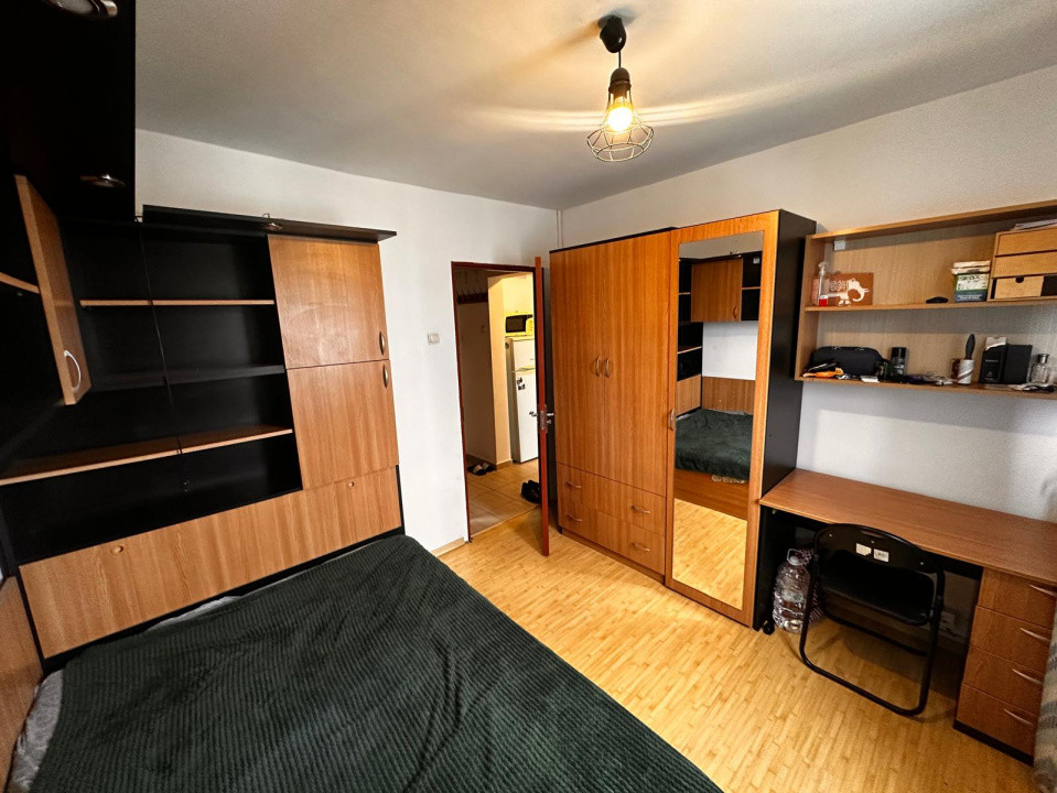 Apartament 2 camere decomandat, mobilat și utilat - Zona Piața Reșița
