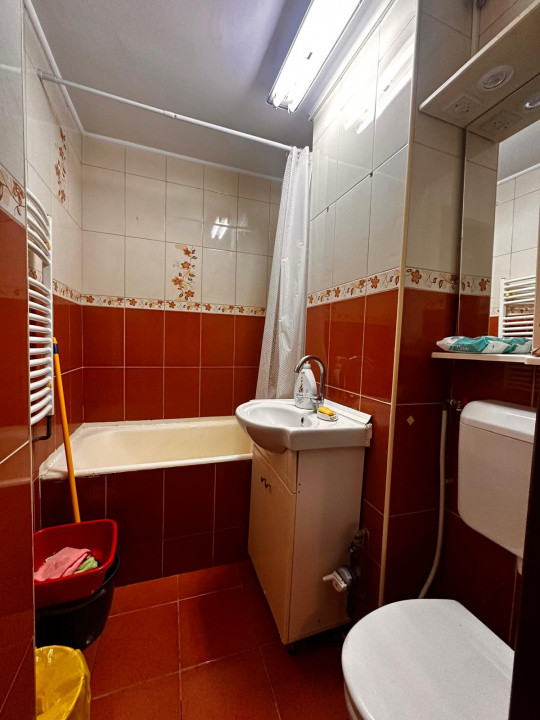 Apartament 2 camere decomandat, mobilat și utilat - Zona Piața Reșița