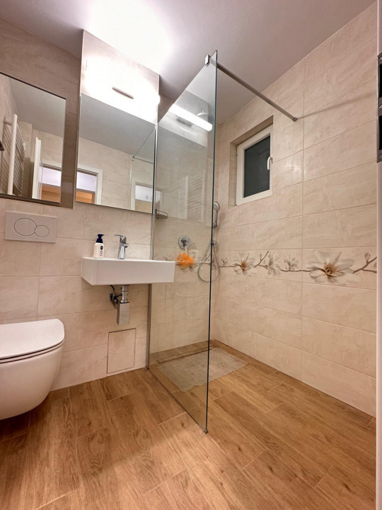 Apartament 2 camere de vânzare | Decomandat | Mobilat & utilat | Centrală propri