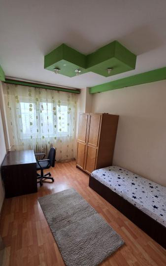 Apartament 3 camere, decomandat, metrou Costin Georgian