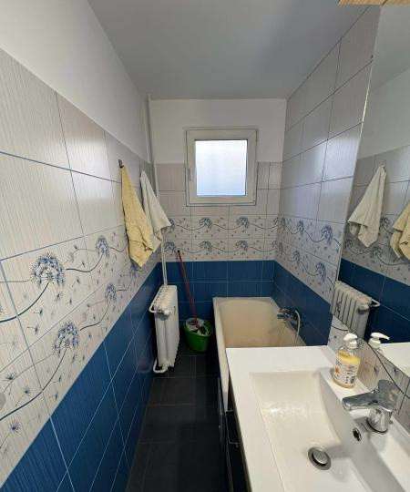 Apartament 4 camere, decomandat, 1 Decembrie 1918