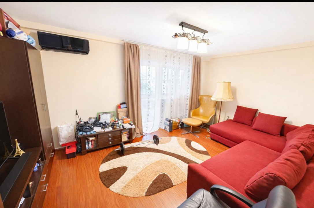 Apartament de 2 camere, decomandat, Aviației