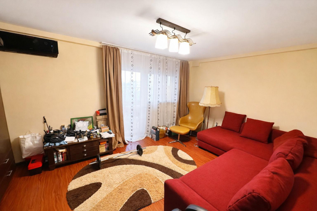 Apartament de 2 camere, decomandat, Aviației