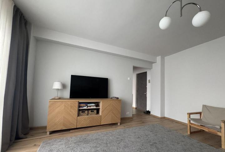 Apartament 2 camere, decomandat, Vitan Mall
