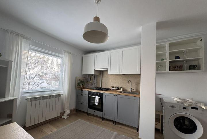 Apartament 2 camere, decomandat, Vitan Mall