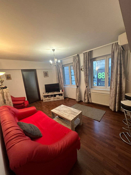 Apartament 2 camere de închiriat –Universitate