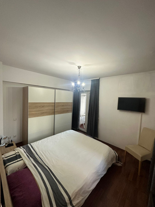 Apartament 2 camere de închiriat –Universitate