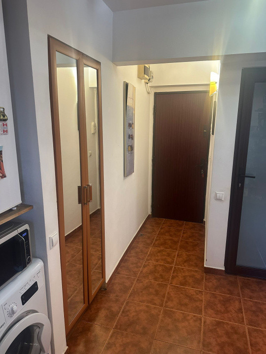 Apartament 2 camere de închiriat –Universitate