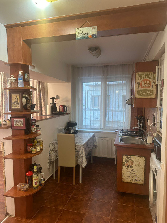 Apartament 2 camere de închiriat –Universitate