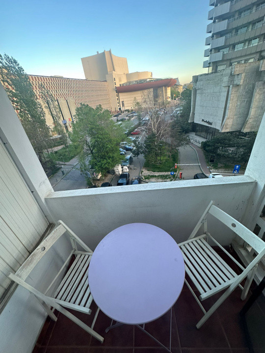 Apartament 2 camere de închiriat –Universitate