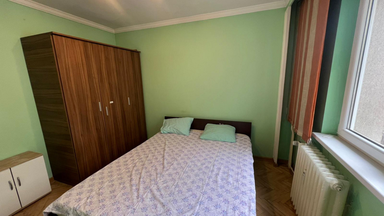 Apartament 3 camere, decomantad, Dristor - Str Racari