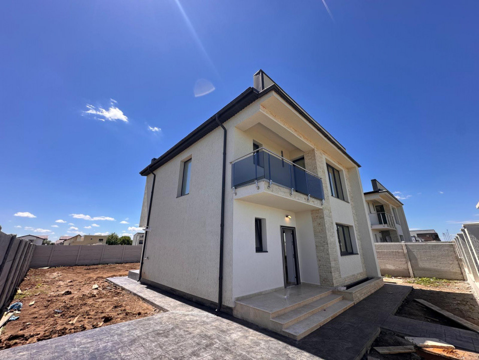 Vila individuală, 4 camere, 3 bai, teren 440 mp, Comuna Berceni