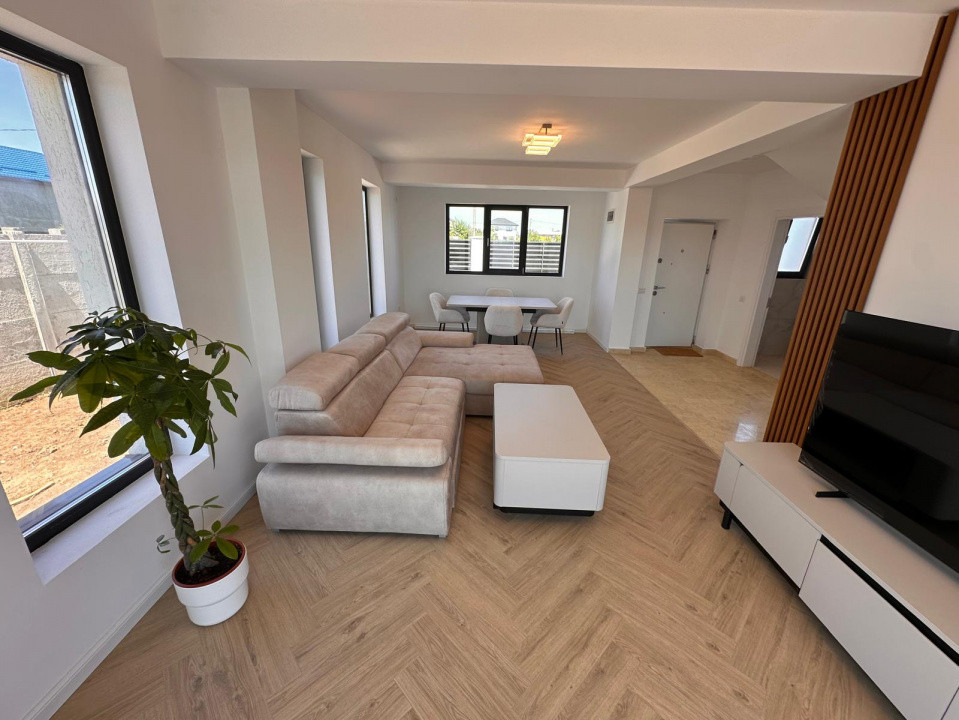 Vila individuală, 4 camere, 3 bai, teren 440 mp, Comuna Berceni