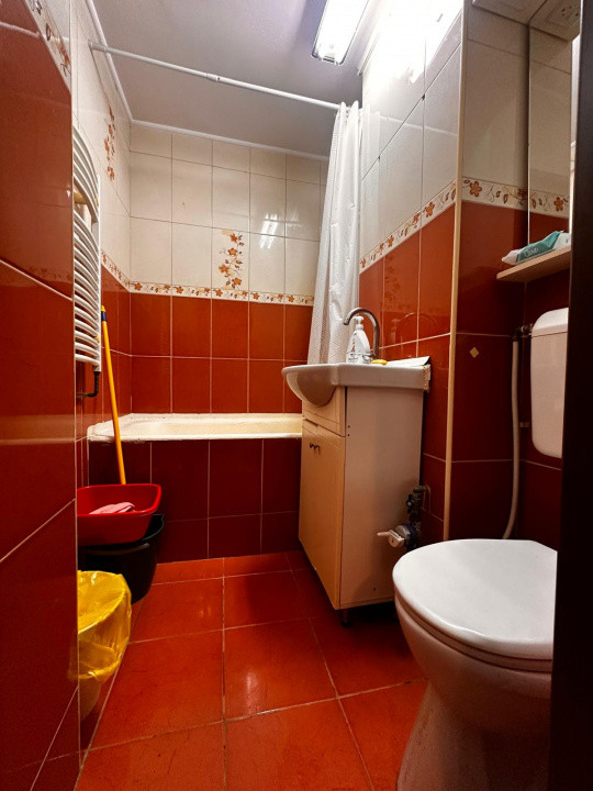 Apartament 2 camere decomandat, mobilat și utilat - Zona Piața Reșița