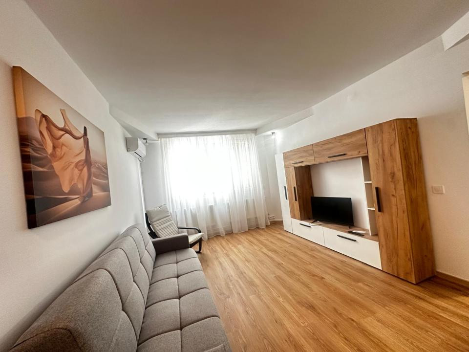 Apartament 3 camere de închiriat – Berceni, strada Almașul Mare, etaj 2/4