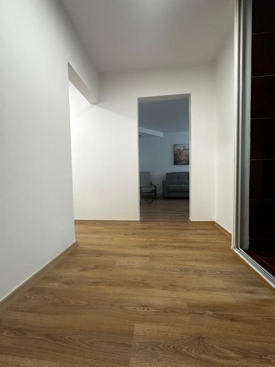 Apartament 3 camere de închiriat – Berceni, strada Almașul Mare, etaj 2/4