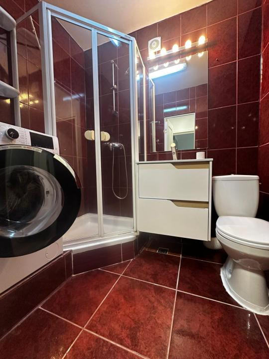 Apartament 3 camere de închiriat – Berceni, strada Almașul Mare, etaj 2/4