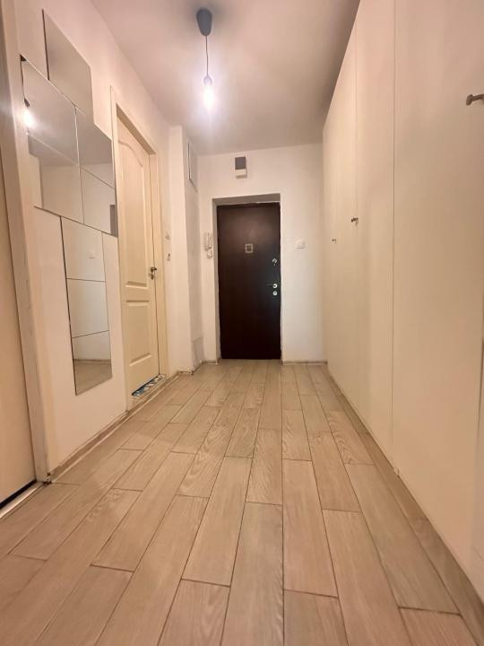 Garsoniera decomandata, etaj 2, Sos Mihai Bravu - metrou Muncii