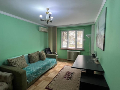 Apartament 3 camere, decomandat, Vitan