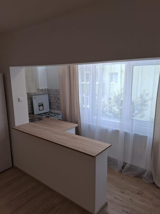Apartament 2 camere, modernizat complet, gata de mutare!