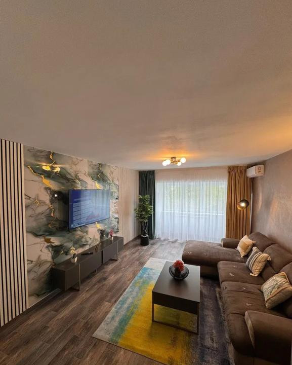 Apartament 2 camere, decomandat, Bd. Unirii
