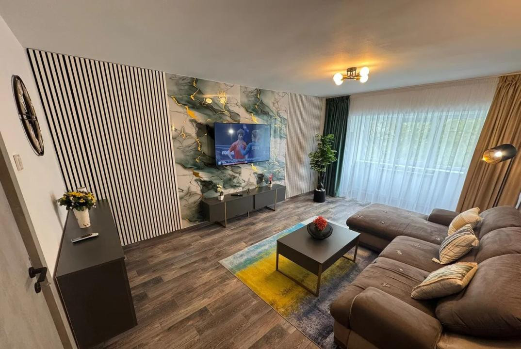 Apartament 2 camere, decomandat, Bd. Unirii