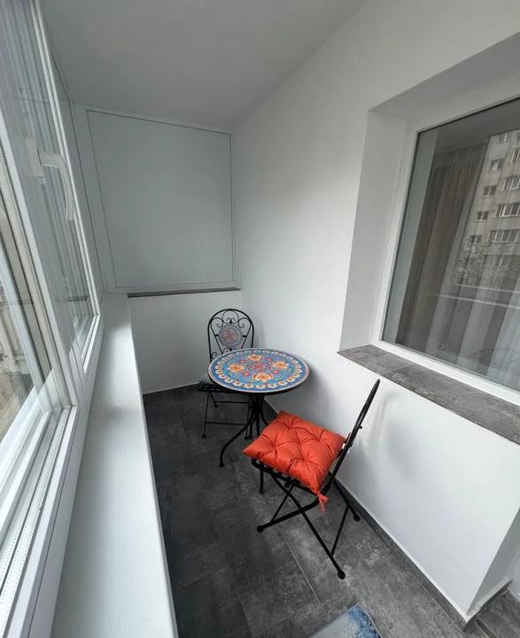 Apartament 2 camere, decomandat, Bd. Unirii
