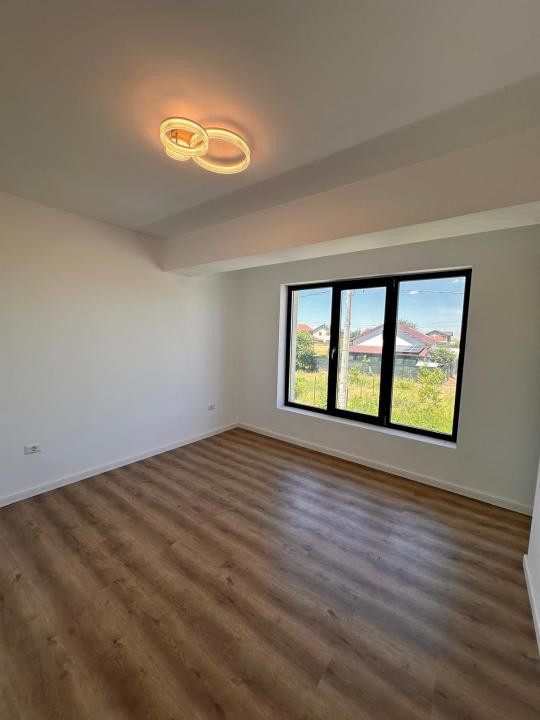 CASĂ INDIVIDUALĂ NOUĂ | 4 Camere | Teren 440 mp | Finisaje Premium