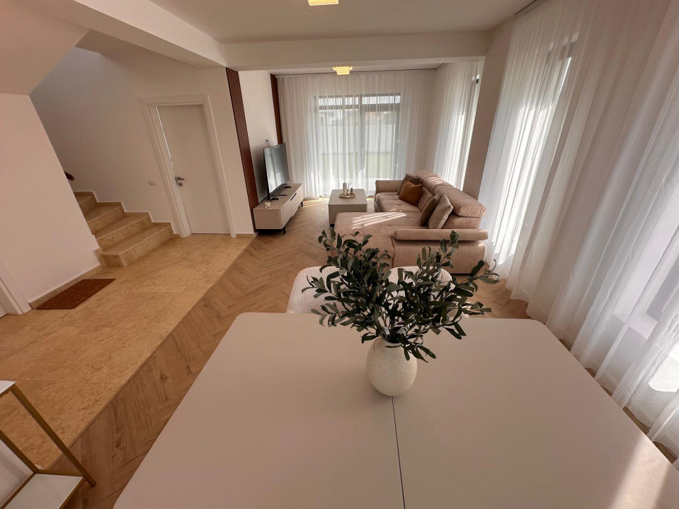 CASĂ INDIVIDUALĂ NOUĂ | 4 Camere | Teren 440 mp | Finisaje Premium