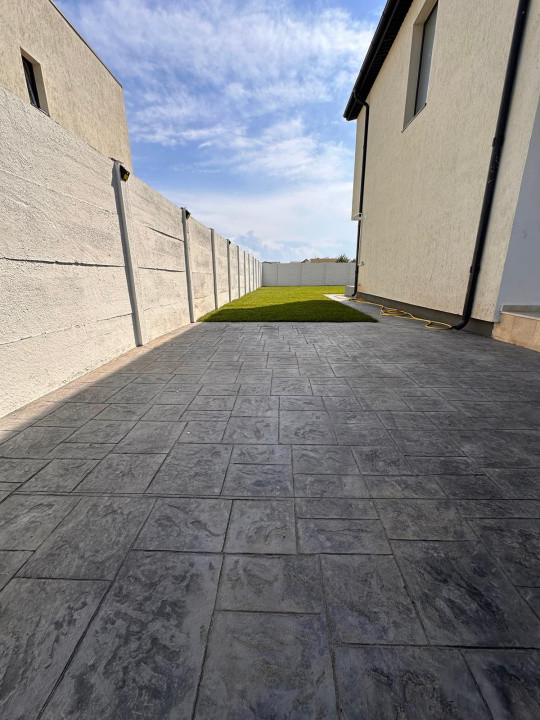 CASĂ INDIVIDUALĂ NOUĂ | 4 Camere | Teren 440 mp | Finisaje Premium