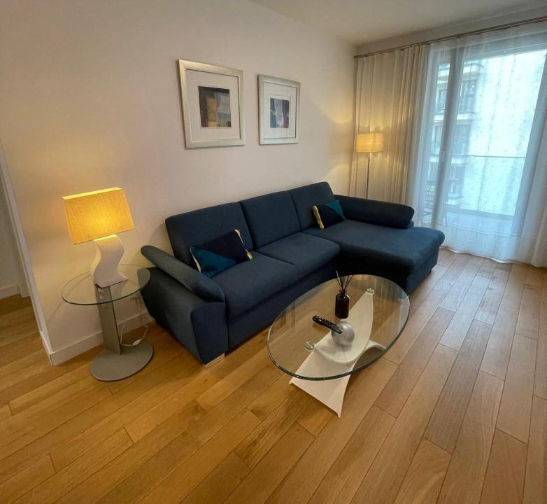 Apartament 2 camere mobilat, Bd. Unirii