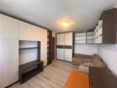Apartament 2 camere decomandat, mobilat și utilat - Zona Piața Reșița