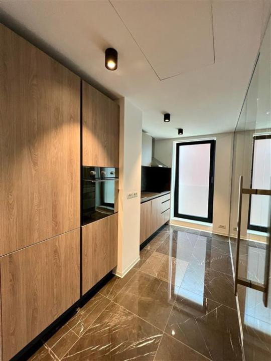 Apartament cu 3 camere în One Charles de Gaulle