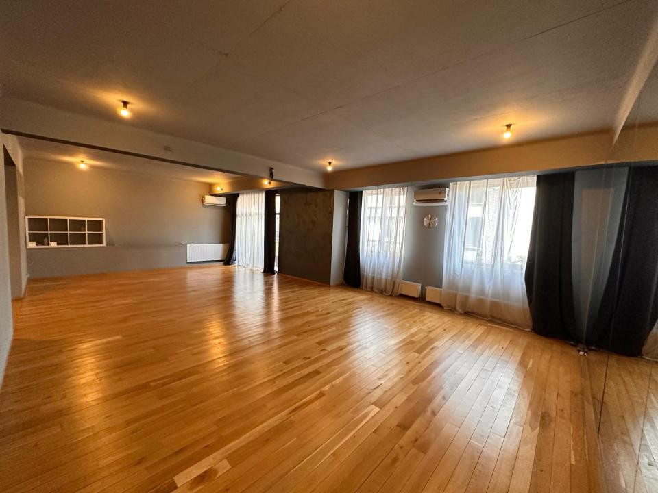 Apartament de închiriat în zona Eminescu