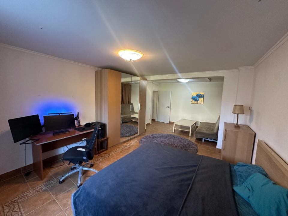 Apartament în vilă | 120 mp + curte 100 mp | Parter | Otopeni