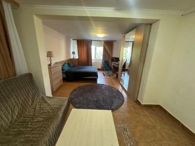 Apartament în vilă | 120 mp + curte 100 mp | Parter | Otopeni