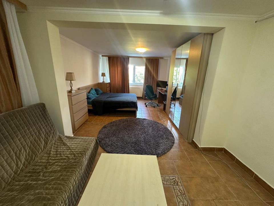 Apartament în vilă | 120 mp + curte 100 mp | Parter | Otopeni