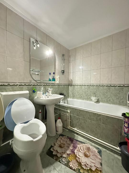 Apartament 4 camere | Calea Moșilor | 82 mp | Centrală proprie | Loc de parcare