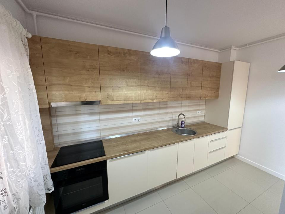 Apartament spațios cu 3 camere și loc de parcare | Otopeni 