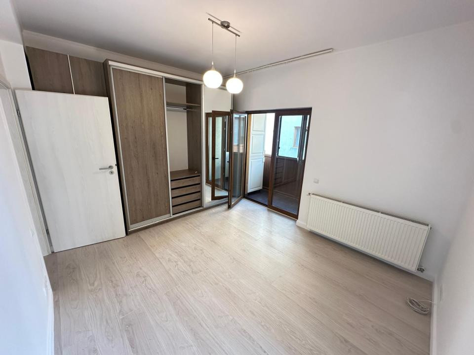 Apartament spațios cu 3 camere și loc de parcare | Otopeni 